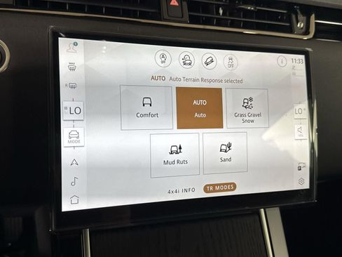 Certified 2026 Land Rover Range Rover Evoque S image 20