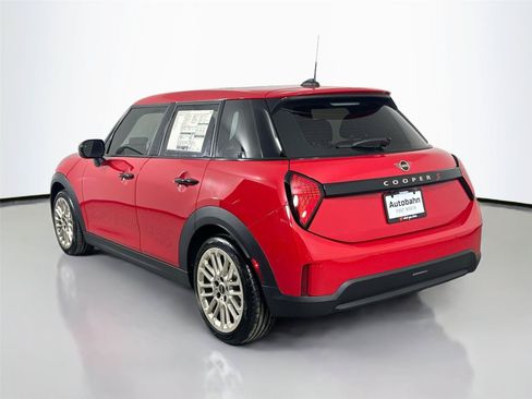 Used 2025 MINI Cooper S FWD image 6