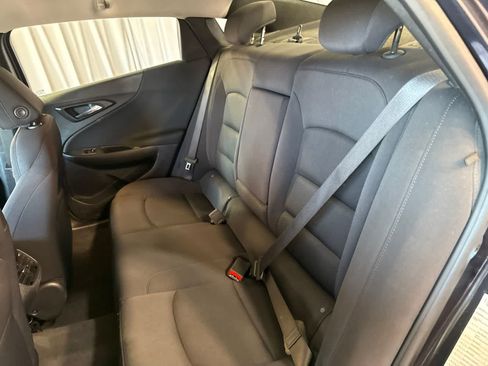 Used 2023 Chevrolet Malibu LT FWD image 18
