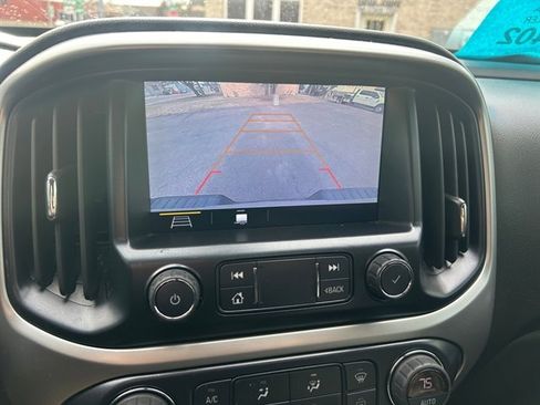 Used 2019 Chevrolet Colorado ZR2 image 28