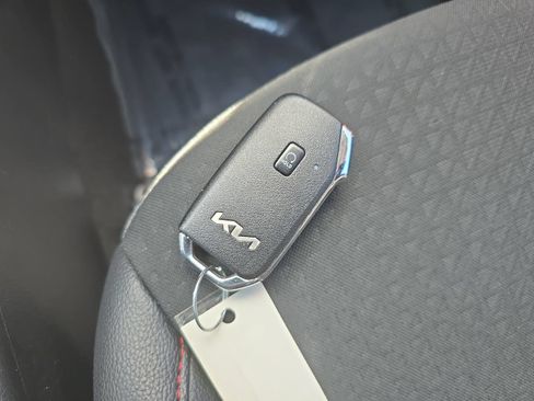 Used 2023 Kia Soul GT-Line FWD image 37