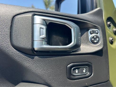 Used 2021 Jeep Wrangler Unlimited Sahara w/ Cold Weather Group image 35