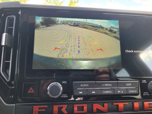 New 2026 Nissan Frontier PRO-4X w/ Tow Package AWD/4WD image 7