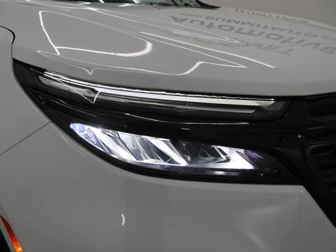 Used 2024 Chevrolet Equinox RS w/ LPO, Floor Liner Package image 21