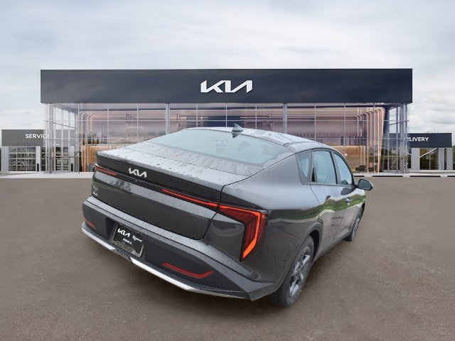 New 2026 Kia K4 FWD image 4