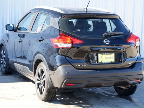Used 2020 Nissan Kicks SV image 41