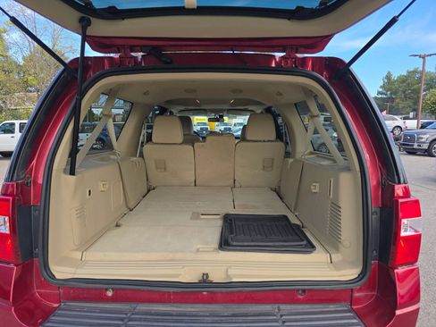 Used 2016 Ford Expedition EL Limited w/ Equipment Group 301A AWD/4WD image 13