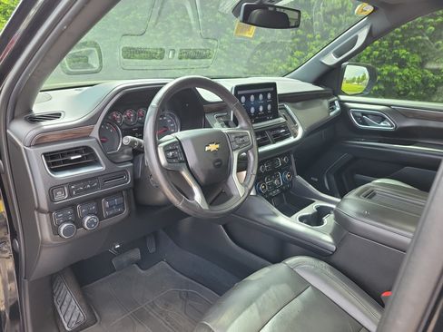 Used 2021 Chevrolet Tahoe LT w/ LT Signature Package AWD/4WD image 22