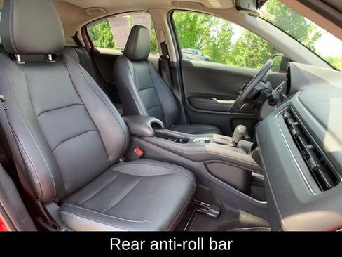 Used 2019 Honda HR-V Touring image 25