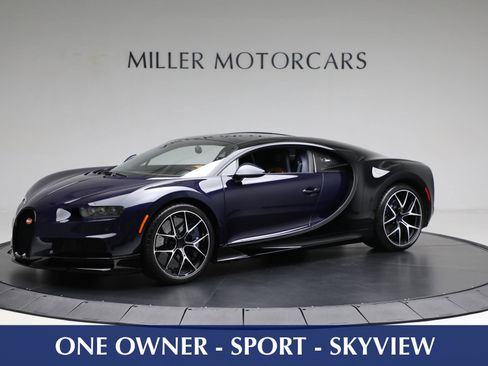 Used 2020 Bugatti Chiron image 1