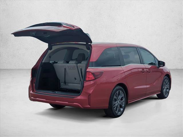 New 2026 Honda Odyssey Touring image 2