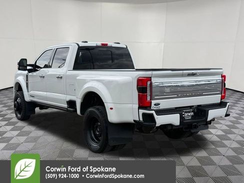 Certified 2024 Ford F450 Platinum w/ FX4 Off-Road Package AWD/4WD image 17