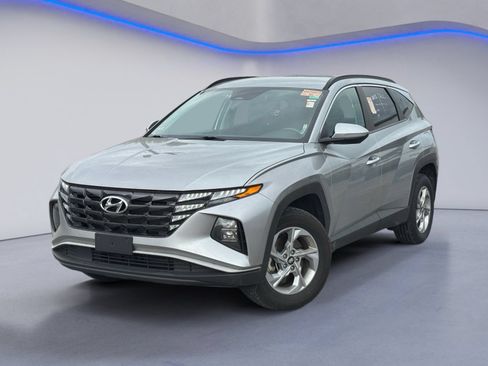 Used 2023 Hyundai Tucson SEL AWD/4WD image 2