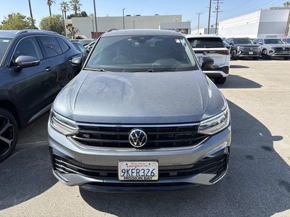 Certified 2023 Volkswagen Tiguan SE R-Line