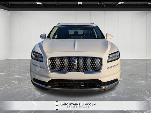 Certified 2023 Lincoln Nautilus AWD w/ Premium Package image 8