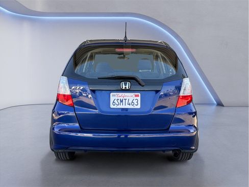 Used 2011 Honda Fit image 5