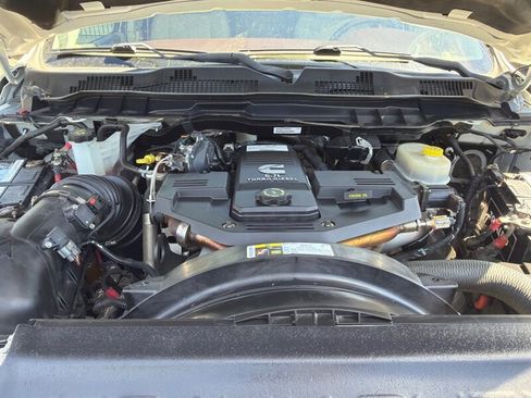 Used 2018 RAM 2500 Laramie image 33