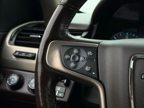 Used 2019 GMC Yukon XL Denali w/ Denali Ultimate Package image 14