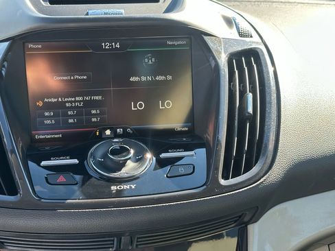 Used 2015 Ford C-MAX SEL w/ Equipment Group 302A image 38