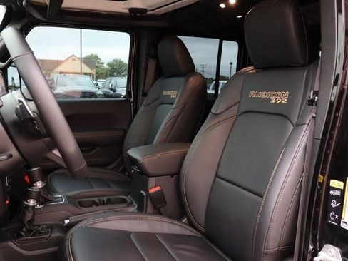 Used 2025 Jeep Wrangler Unlimited Rubicon 392 image 15