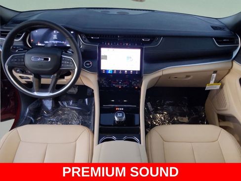 New 2025 Jeep Grand Cherokee L Limited w/ MOPAR Finishing Package RWD image 18