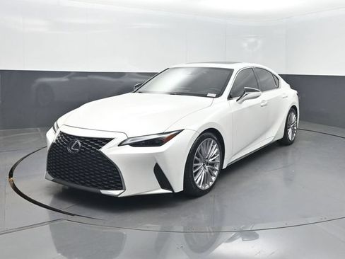 Used 2022 Lexus IS 300 w/ Premium Package RWD image 1