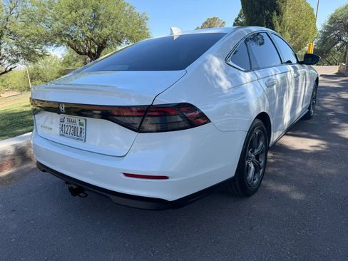 Used 2023 Honda Accord EX image 5