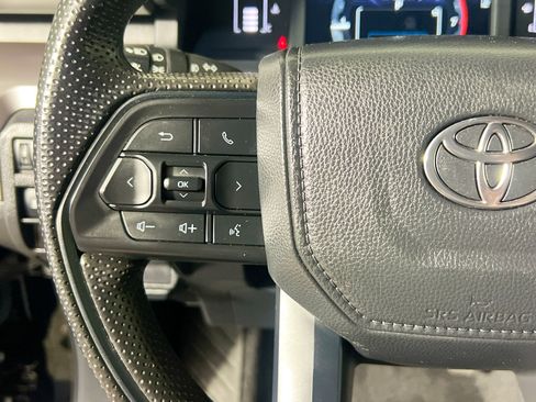 Used 2024 Toyota Tacoma SR5 image 18