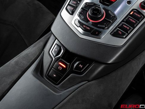 Used 2015 Lamborghini Aventador LP 700-4 AWD/4WD image 30