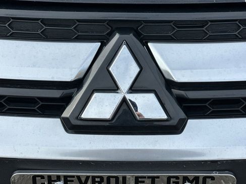 Used 2024 Mitsubishi Outlander Sport SE image 41