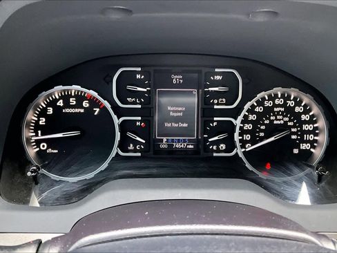 Used 2019 Toyota Tundra SR5 w/ SR5 Upgrade Package AWD/4WD image 22