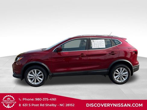 Certified 2019 Nissan Rogue Sport SV w/ Technology Package FWD image 9