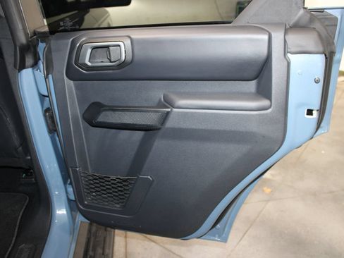 Used 2025 Ford Bronco Outer Banks AWD/4WD image 33
