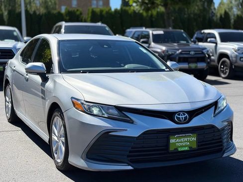Used 2021 Toyota Camry LE w/ Cold Weather Package AWD/4WD image 7