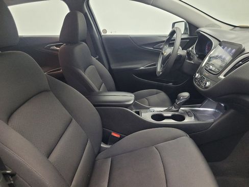 Used 2023 Chevrolet Malibu LT FWD image 21