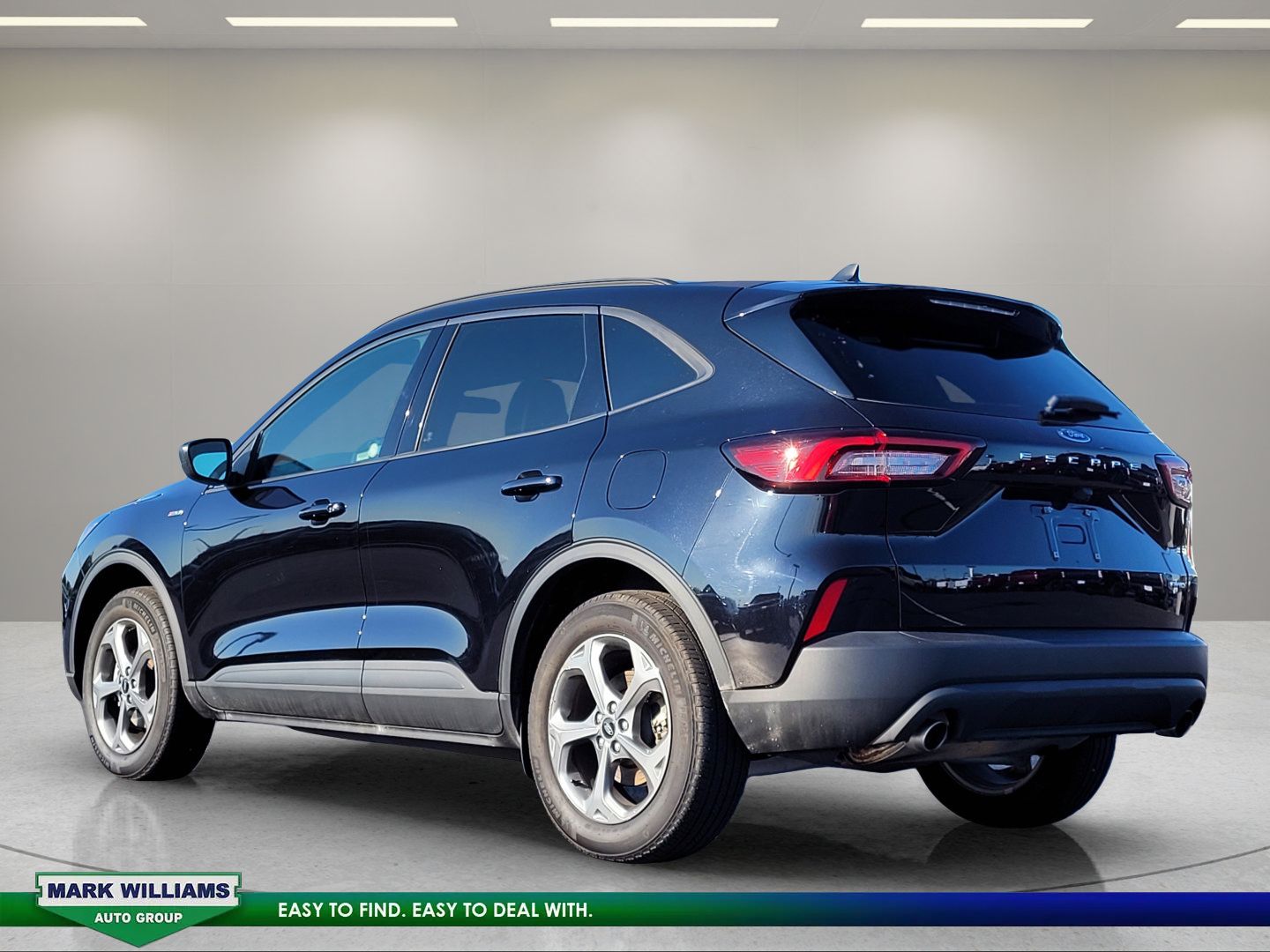 Used 2025 Ford Escape ST-Line AWD/4WD image 6