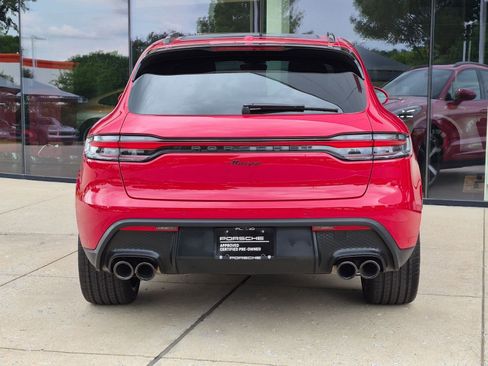 Certified 2025 Porsche Macan AWD/4WD image 10