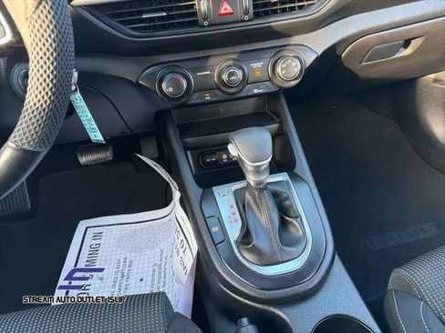 Used 2020 Kia Forte LXS image 16
