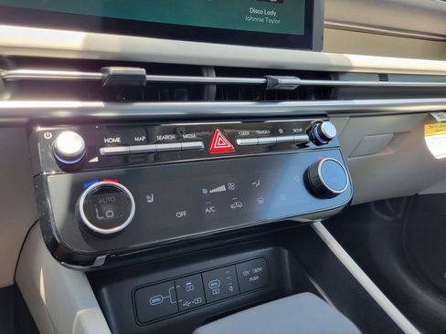 Certified 2025 Hyundai Tucson SEL image 25