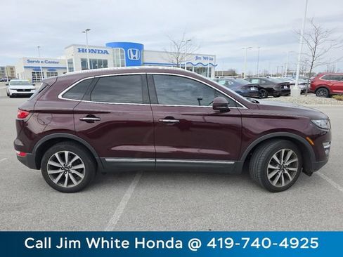 Used 2019 Lincoln MKC Reserve w/ MKC Climate Package AWD/4WD image 17