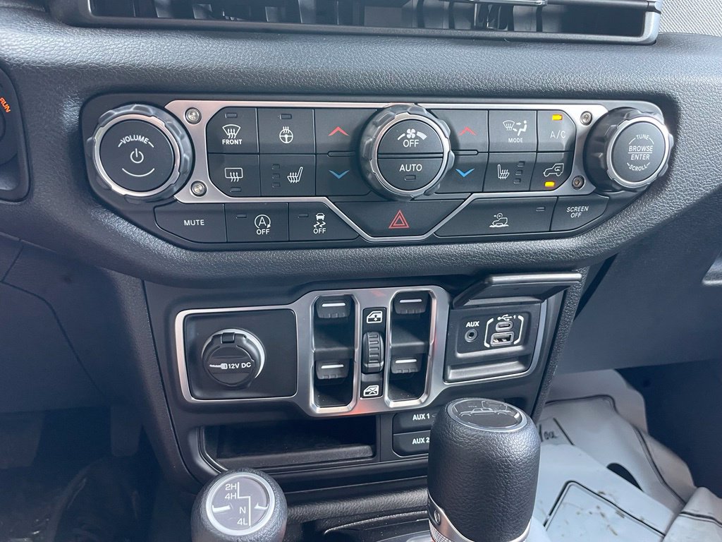 New 2026 Jeep Gladiator Sport AWD/4WD image 17