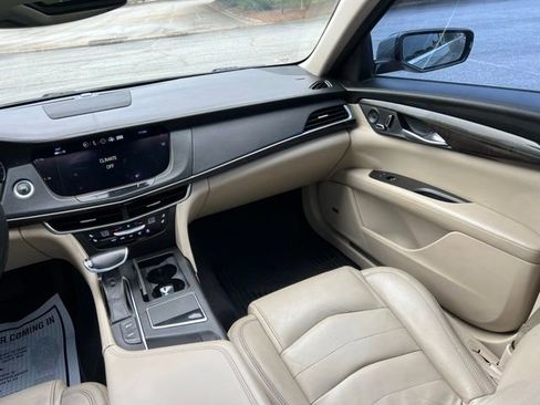 Used 2017 Cadillac CT6 2.0T RWD image 28