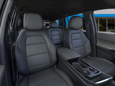 New 2026 Chevrolet Equinox LT w/ Convenience Package II image 16