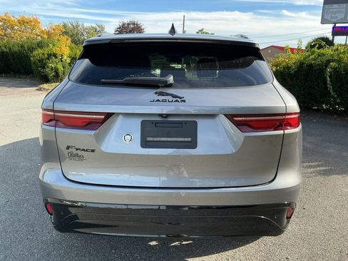Used 2022 Jaguar F-PACE S image 4