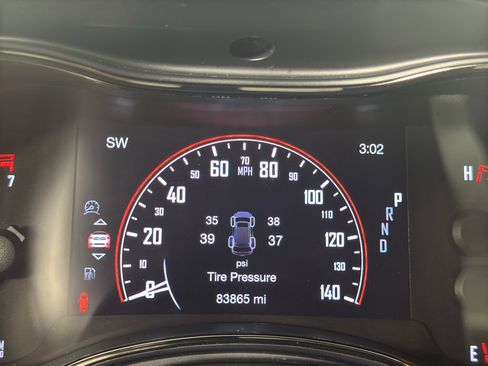 Used 2020 Dodge Durango R/T w/ Blacktop Package RWD image 24