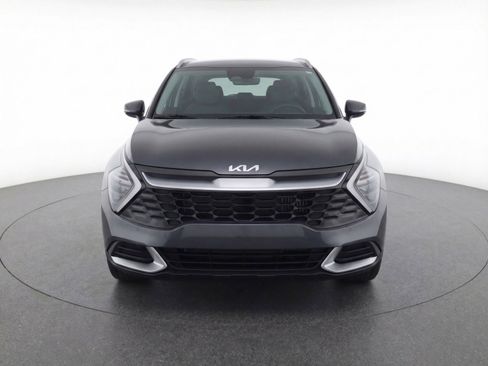 Used 2024 Kia Sportage LX image 2