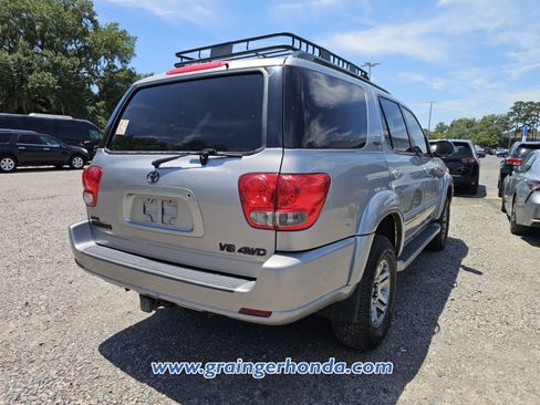 Used 2005 Toyota Sequoia SR5 AWD/4WD image 7