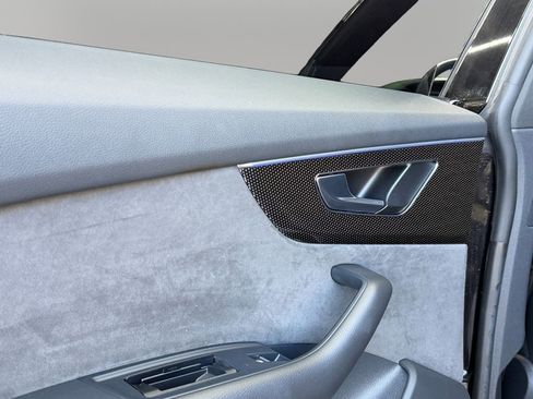 Used 2021 Audi SQ8 Premium Plus w/ SQ8 Black Optic Package image 17