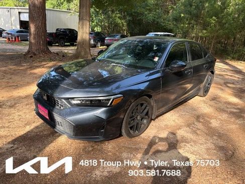 Used 2025 Honda Civic Sport image 3