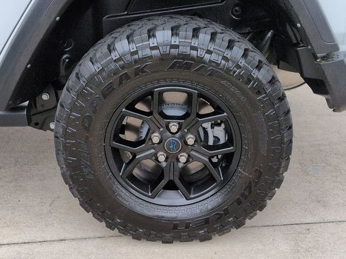 Used 2024 Jeep Wrangler Willys 4xe image 27